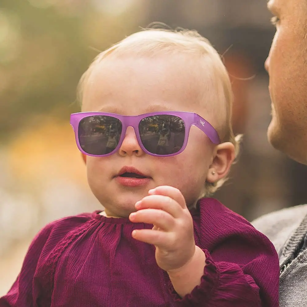 Switch flexible frame color changing sunglasses